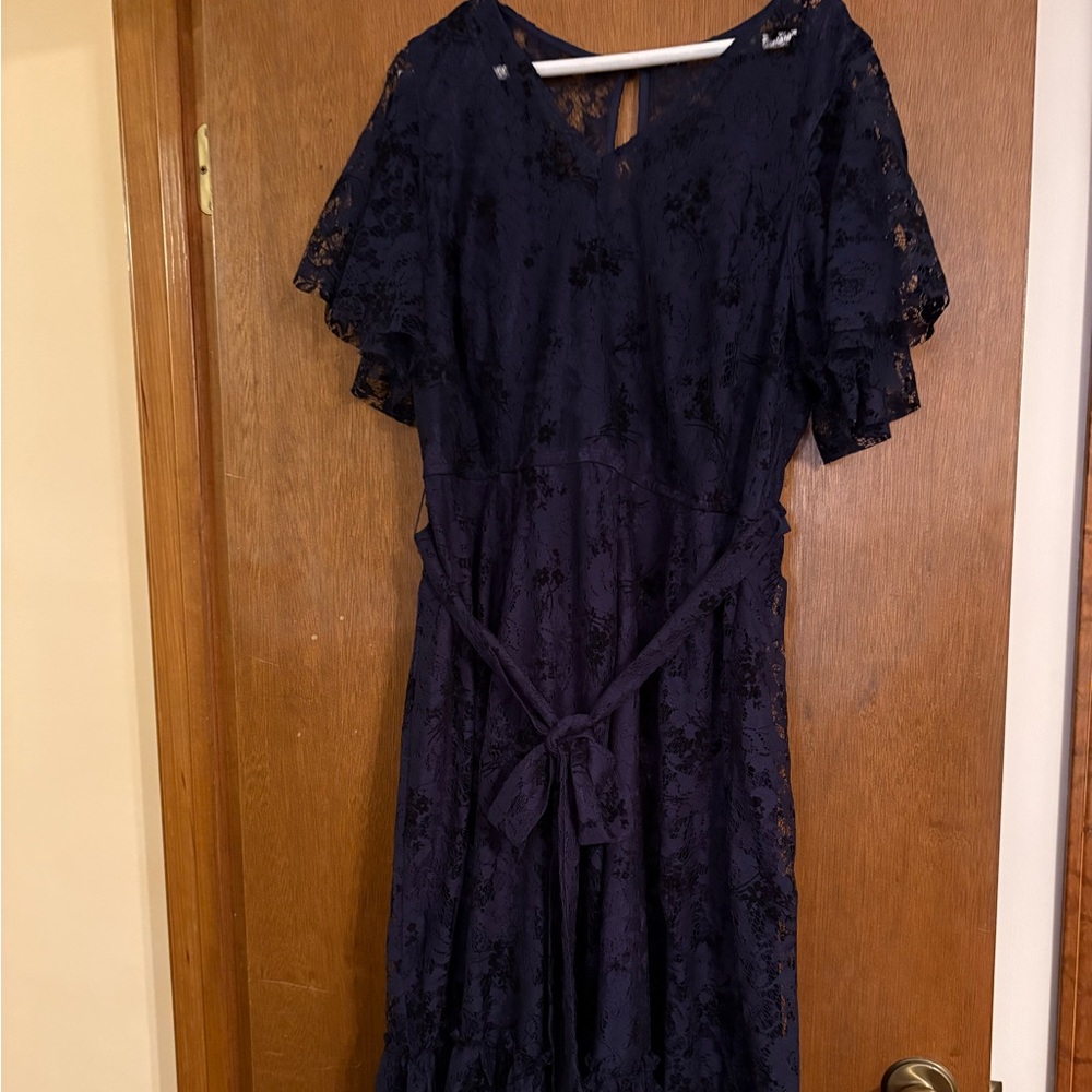 Women’s Lane Bryant Lace Dress-Midi